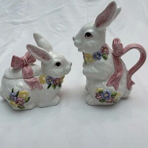 Ceramic Bunny Sugar and Creamer Set NIB